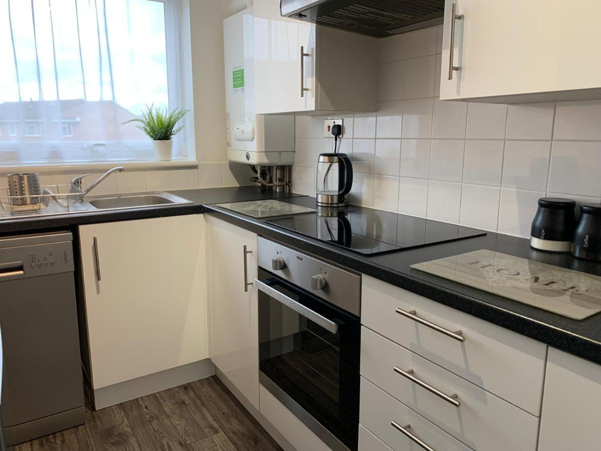 Modern Cosy Warm Home With Free Parking Chelmsford Exterior photo